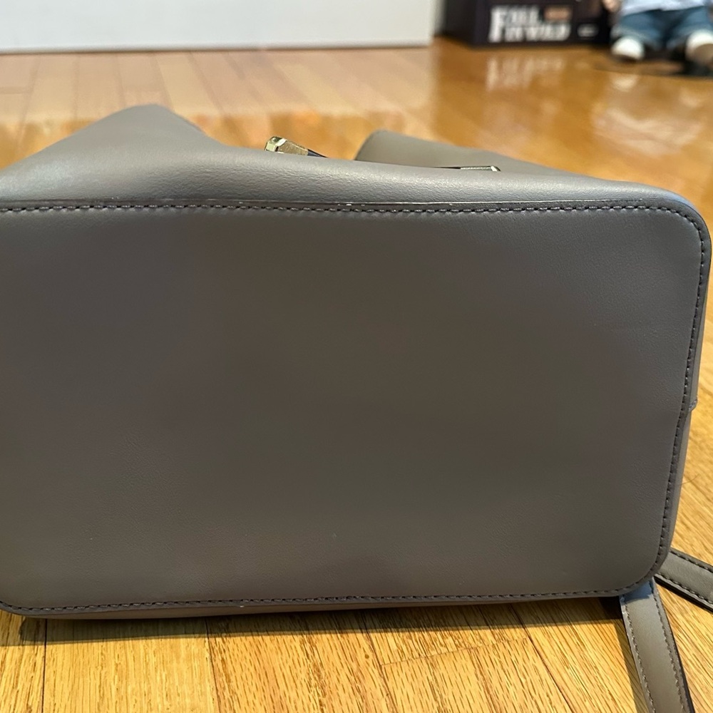 Ralph Lauren Debby Drawstring Bag - Picture 5 of 5